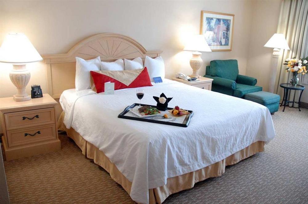 Hilton Garden Atlanta Northpoint 3*